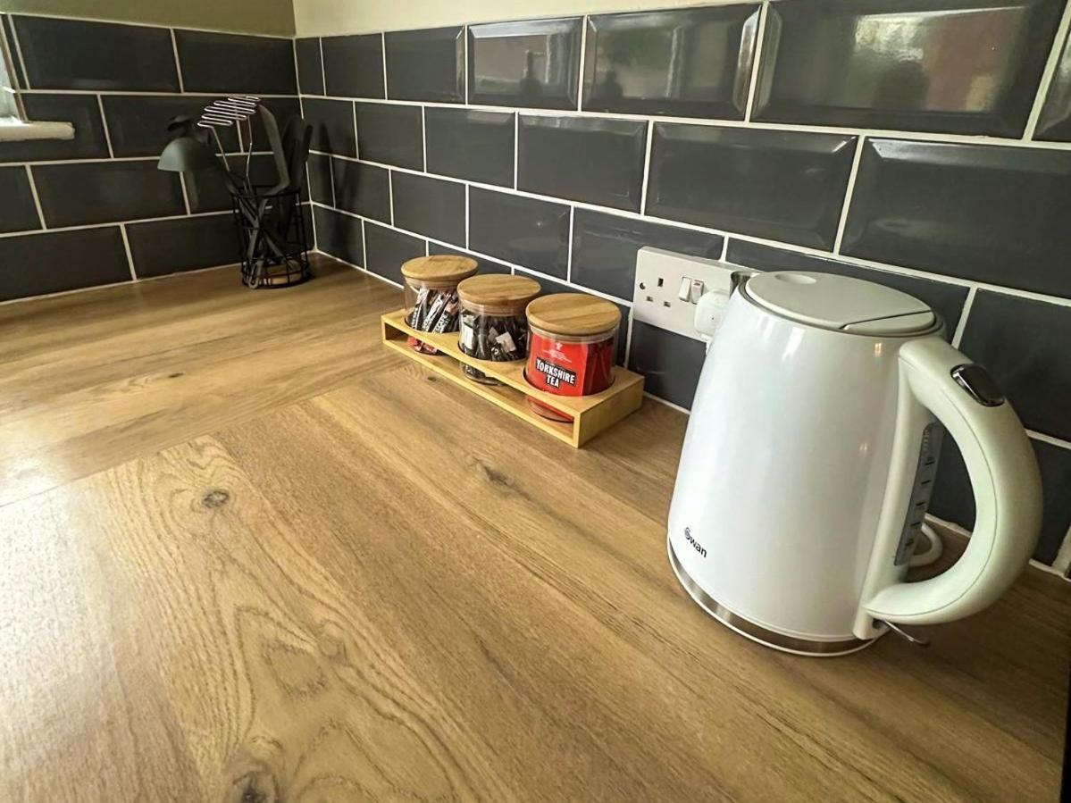 Cecil House - Stylish 2-Bed, Sleeps 5 Guests, Free Parking, Close To Cathedral, Bars & Restaurants 링컨 외부 사진